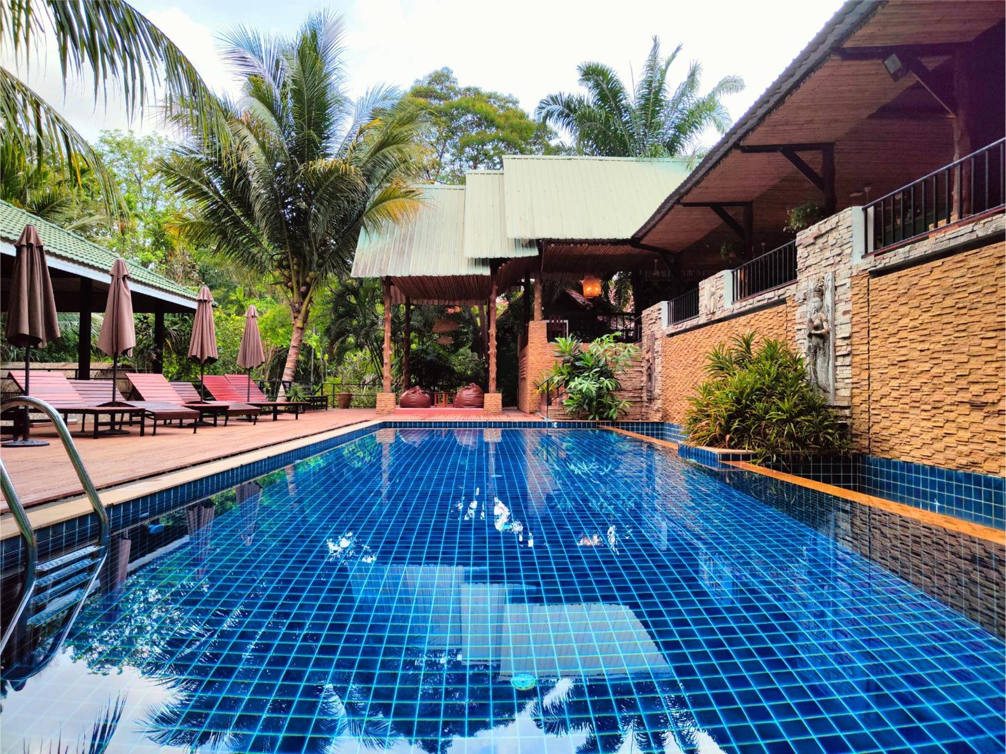 Karon Phuket Jungle Experience Resort מראה חיצוני תמונה