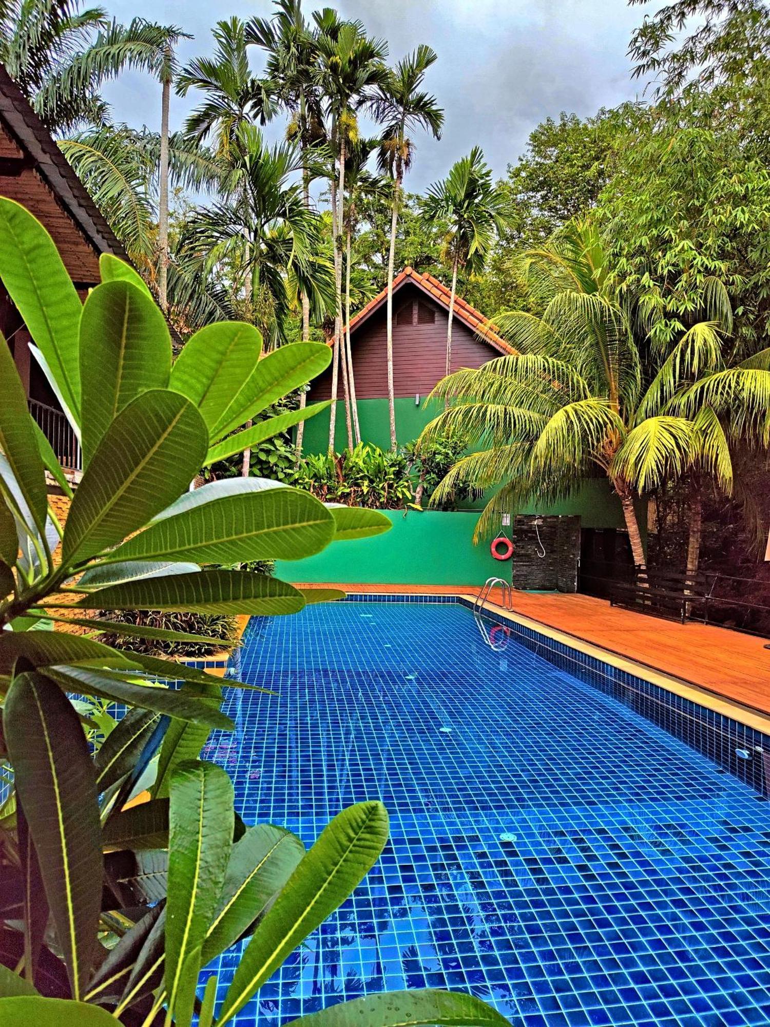 Karon Phuket Jungle Experience Resort מראה חיצוני תמונה