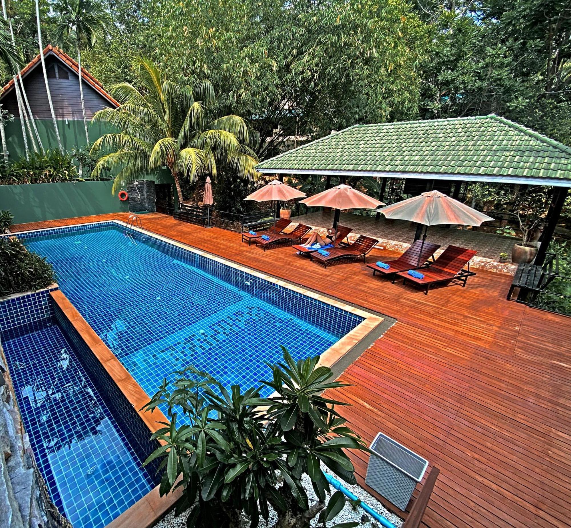 Karon Phuket Jungle Experience Resort מראה חיצוני תמונה