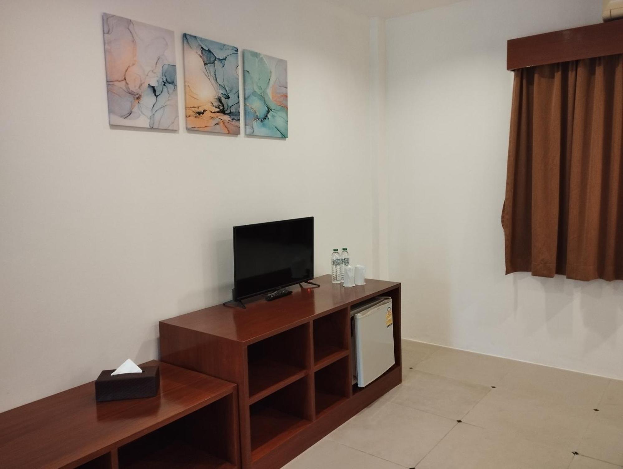 Karon Phuket Jungle Experience Resort מראה חיצוני תמונה
