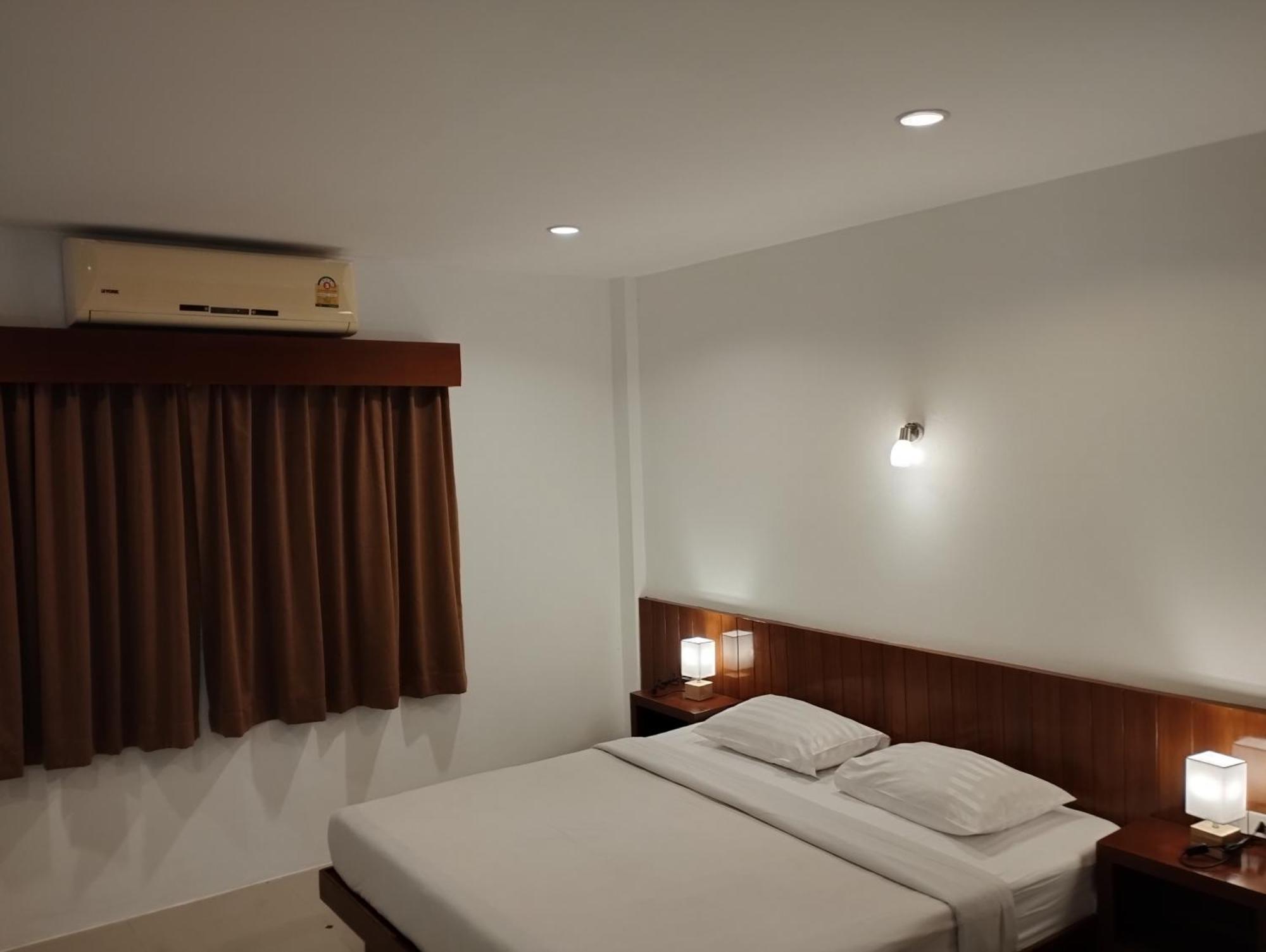 Karon Phuket Jungle Experience Resort מראה חיצוני תמונה
